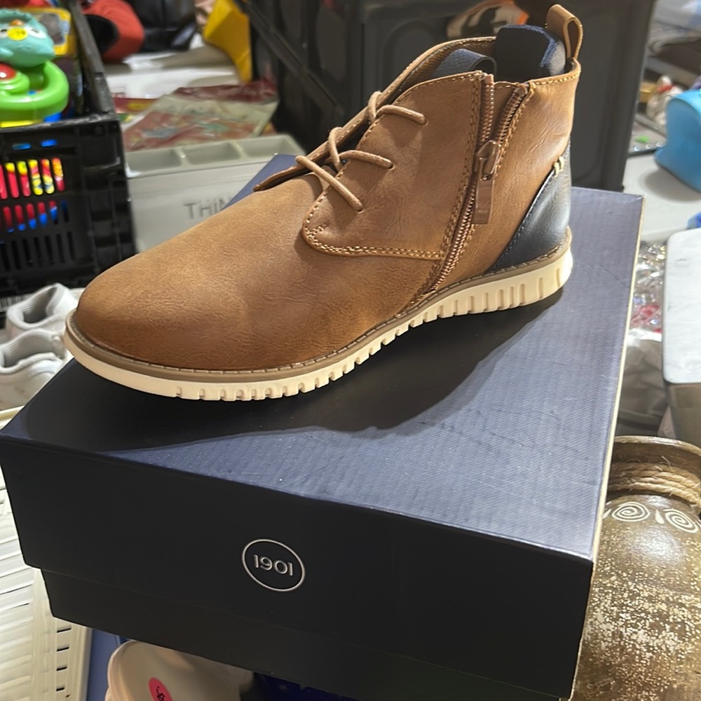 1901 chukka boot boys